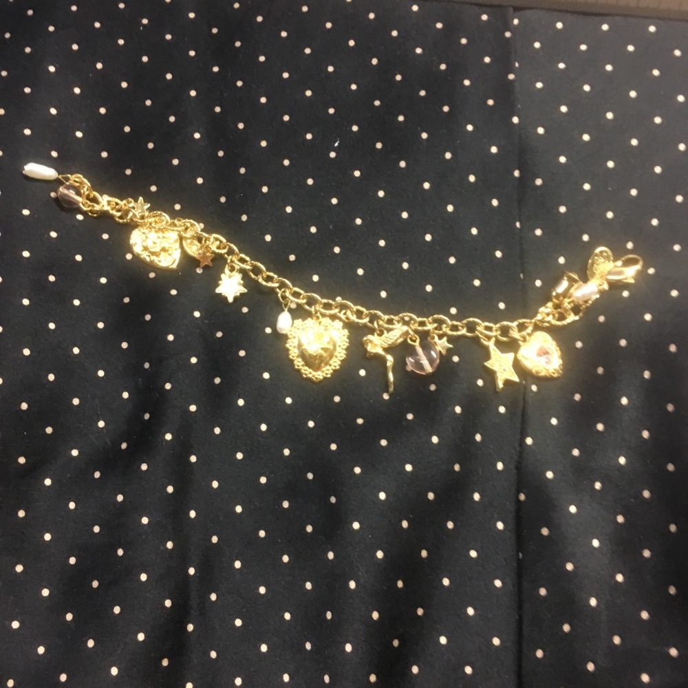 Reserved for @nightbird18